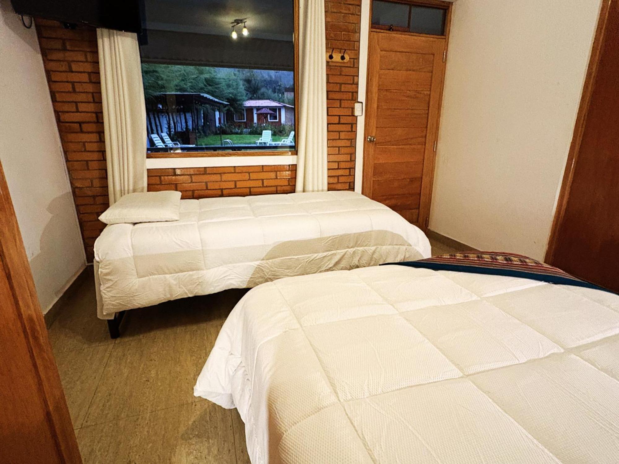 Runaway Eco Hotel Carhuaz Exterior photo